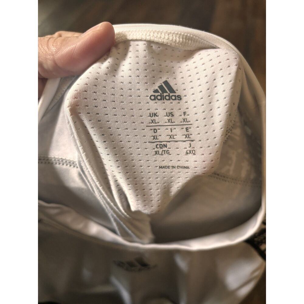 Adidas Techfit Padded Compression Shirt Mens XL White Black Football - Picture 3 of 3